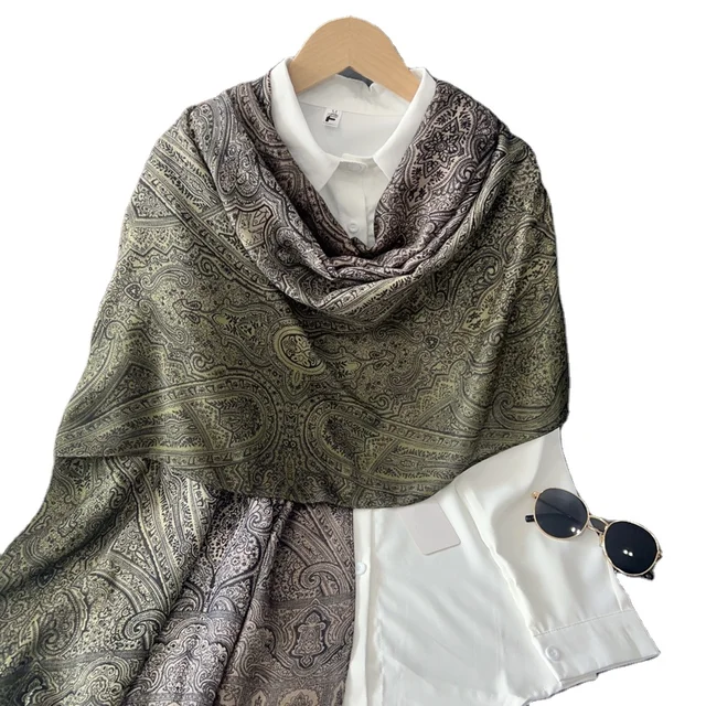 Classic Viscose Scarf – Flowy, Soft, and Elegant