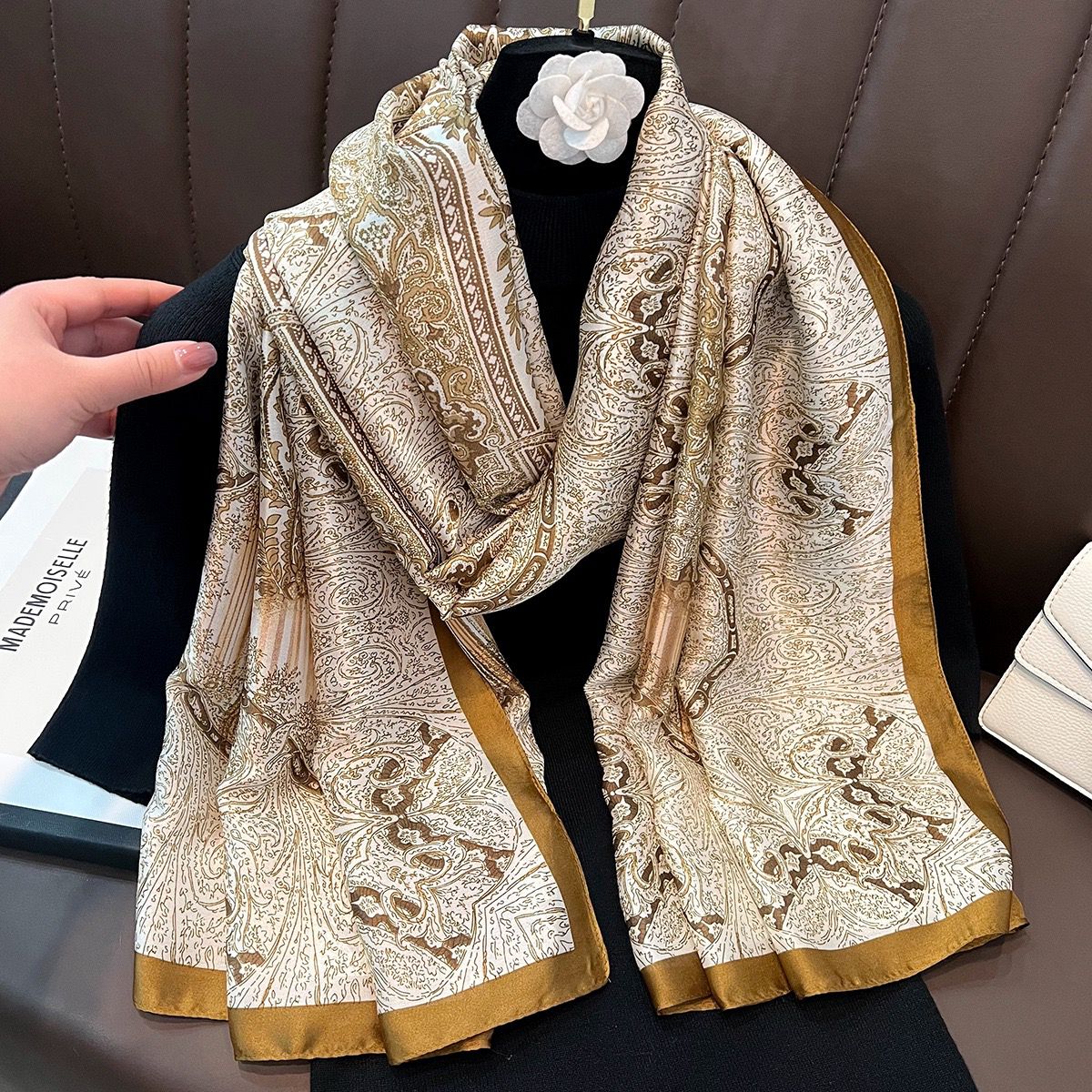 Classic Silk Hijab – Drapes Gracefully for Modest Style