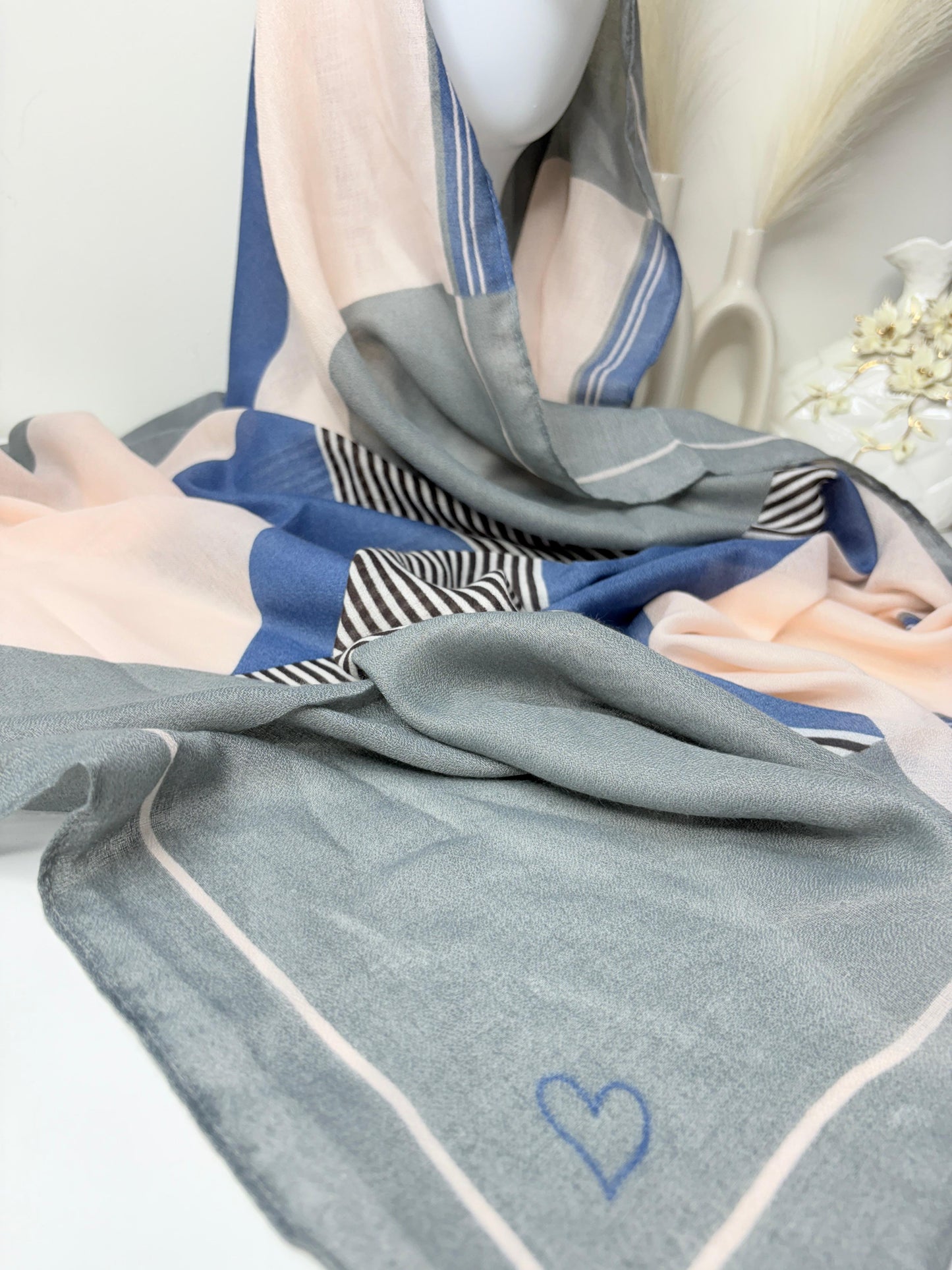 Elegant Viscose Scarf, Lightweight and Breathable