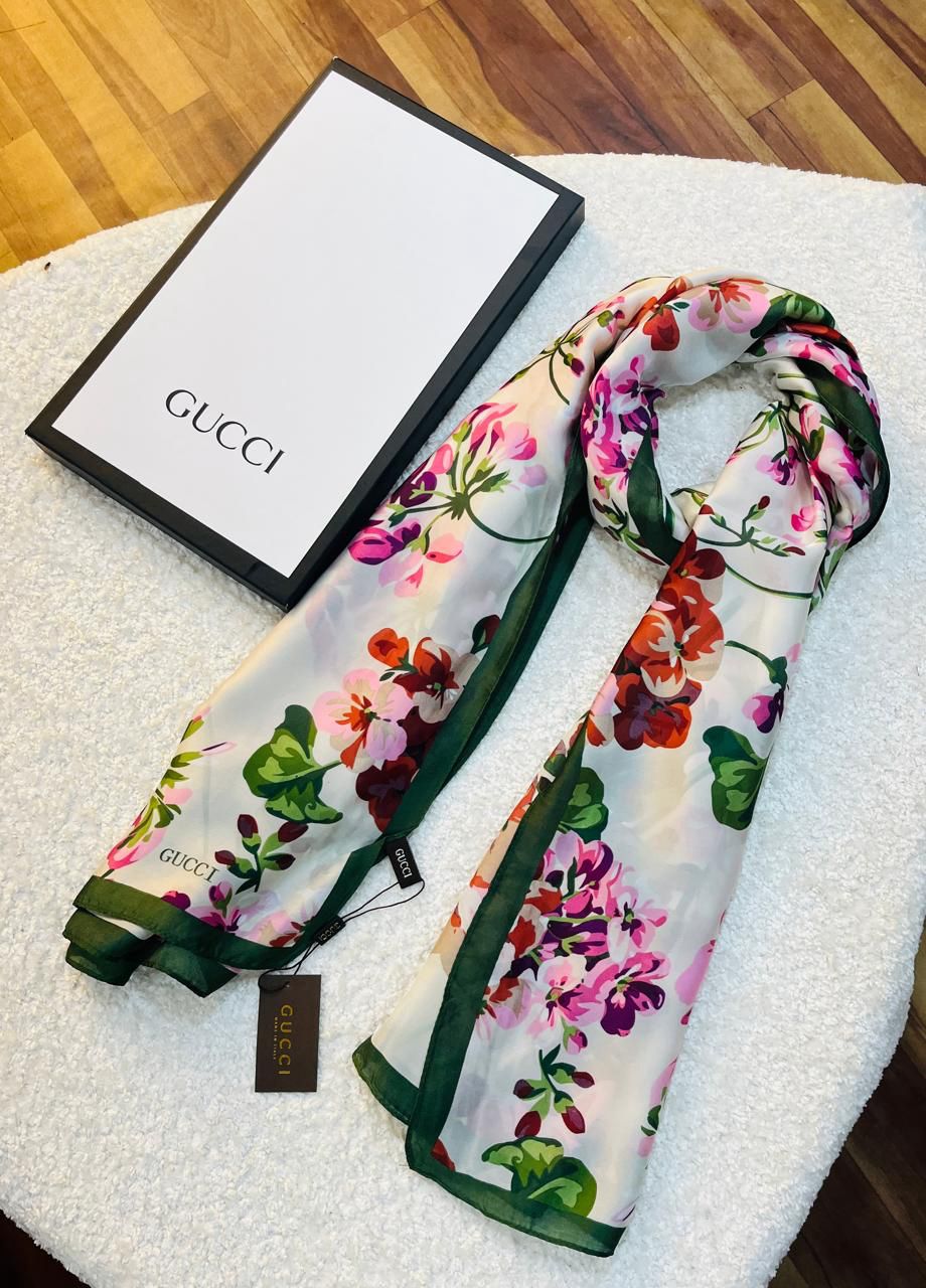 Luxury Brand G Flower Printed Silk Scarf