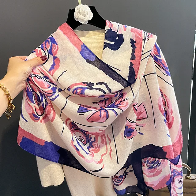 Classic Viscose Scarf – Flowy, Soft, and Elegant
