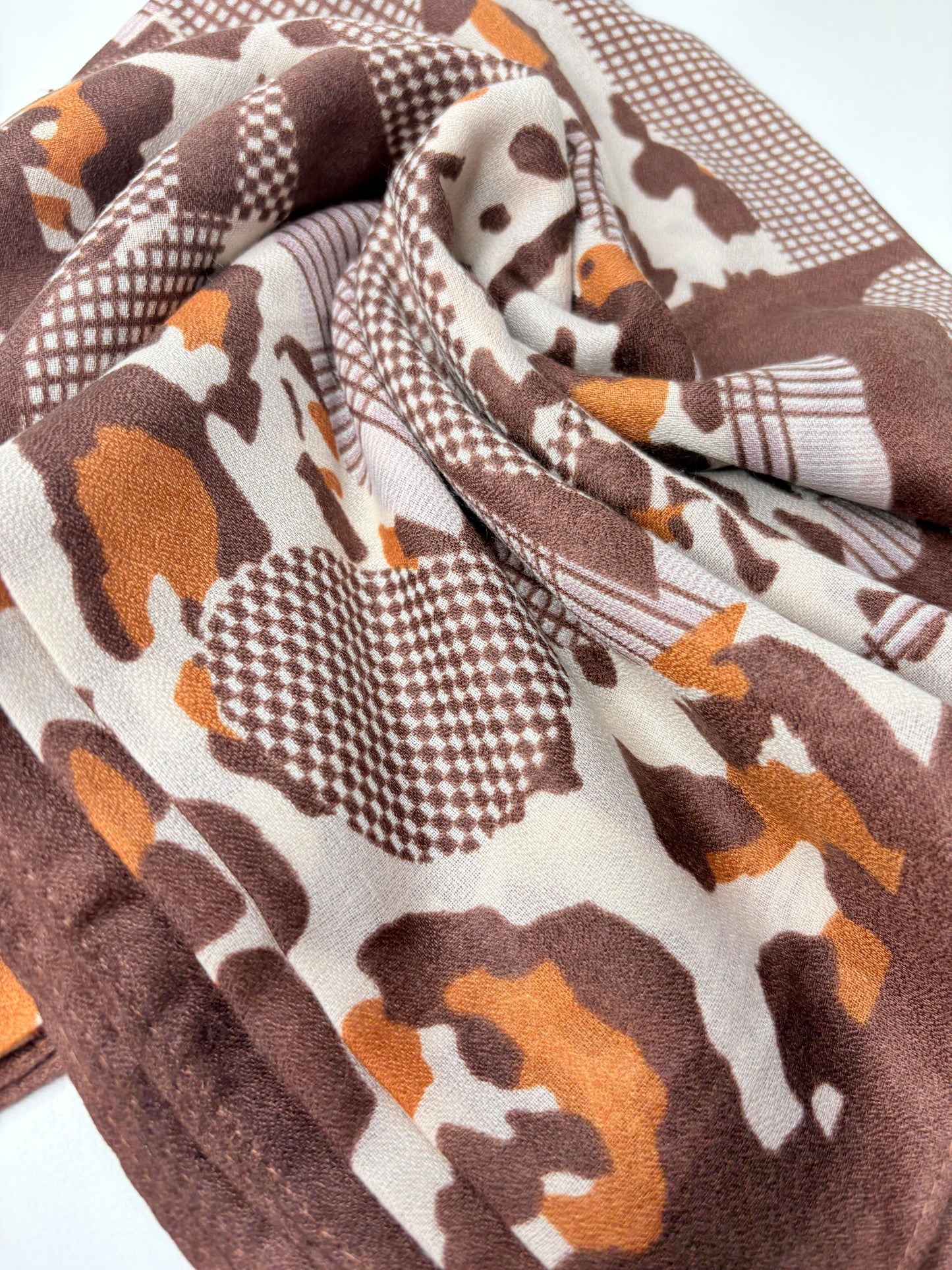 Elegant Viscose Scarf, Lightweight and Breathable