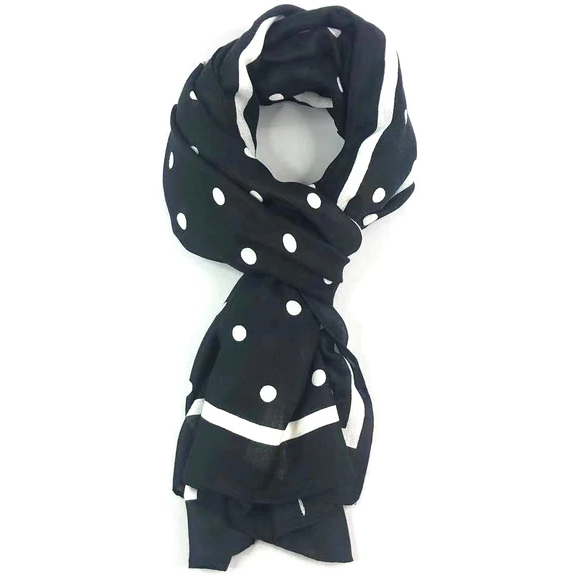Modest and stylish with viscose scarves