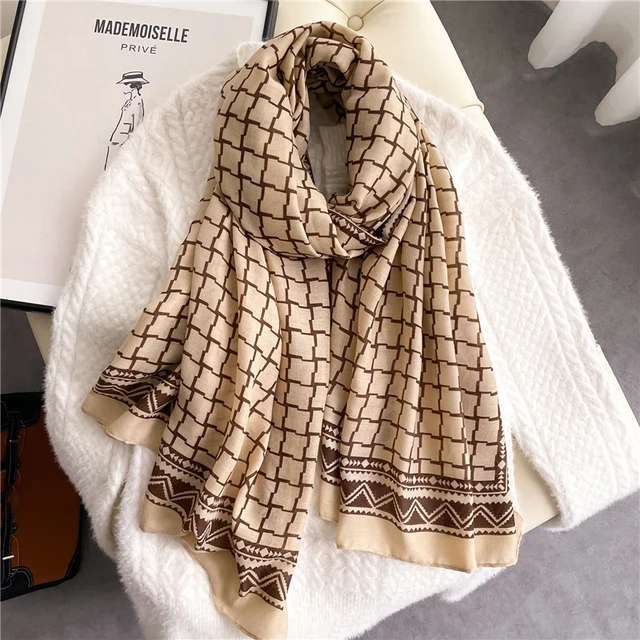 Classic Viscose Scarf – Flowy, Soft, and Elegant