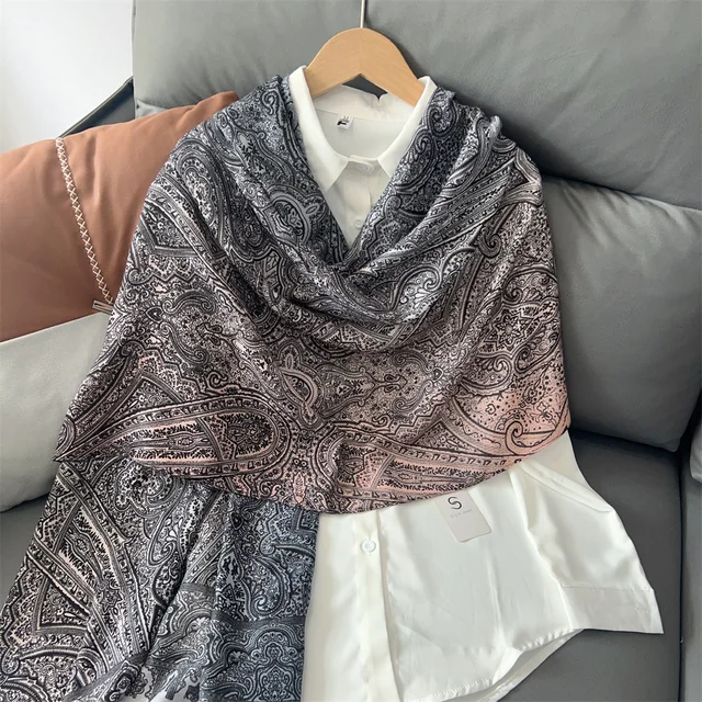 Breathable Viscose Shawl for All-Day Comfort