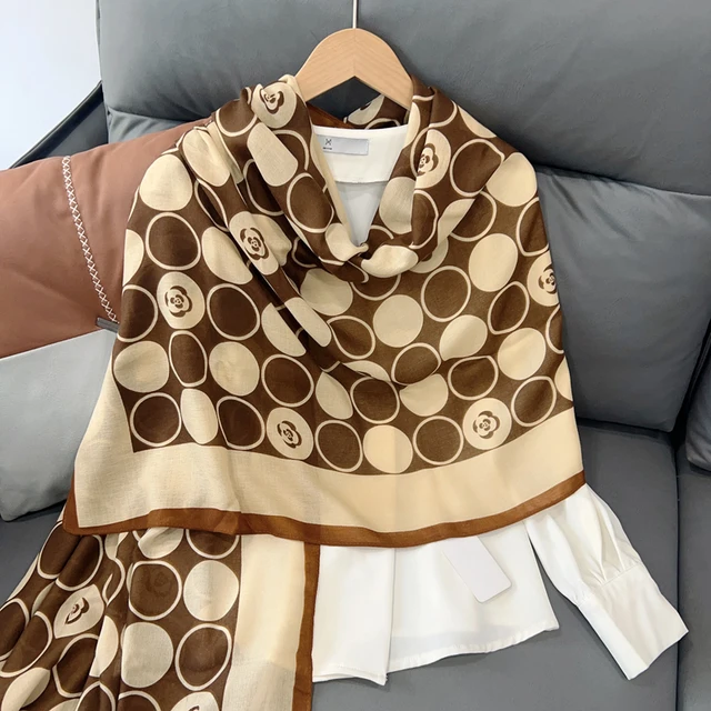 Breathable Viscose Shawl for All-Day Comfort