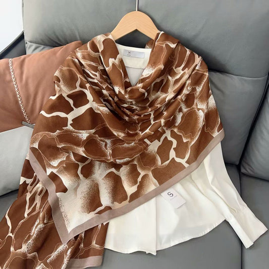 Classic Viscose Scarf – Flowy, Soft, and Elegant
