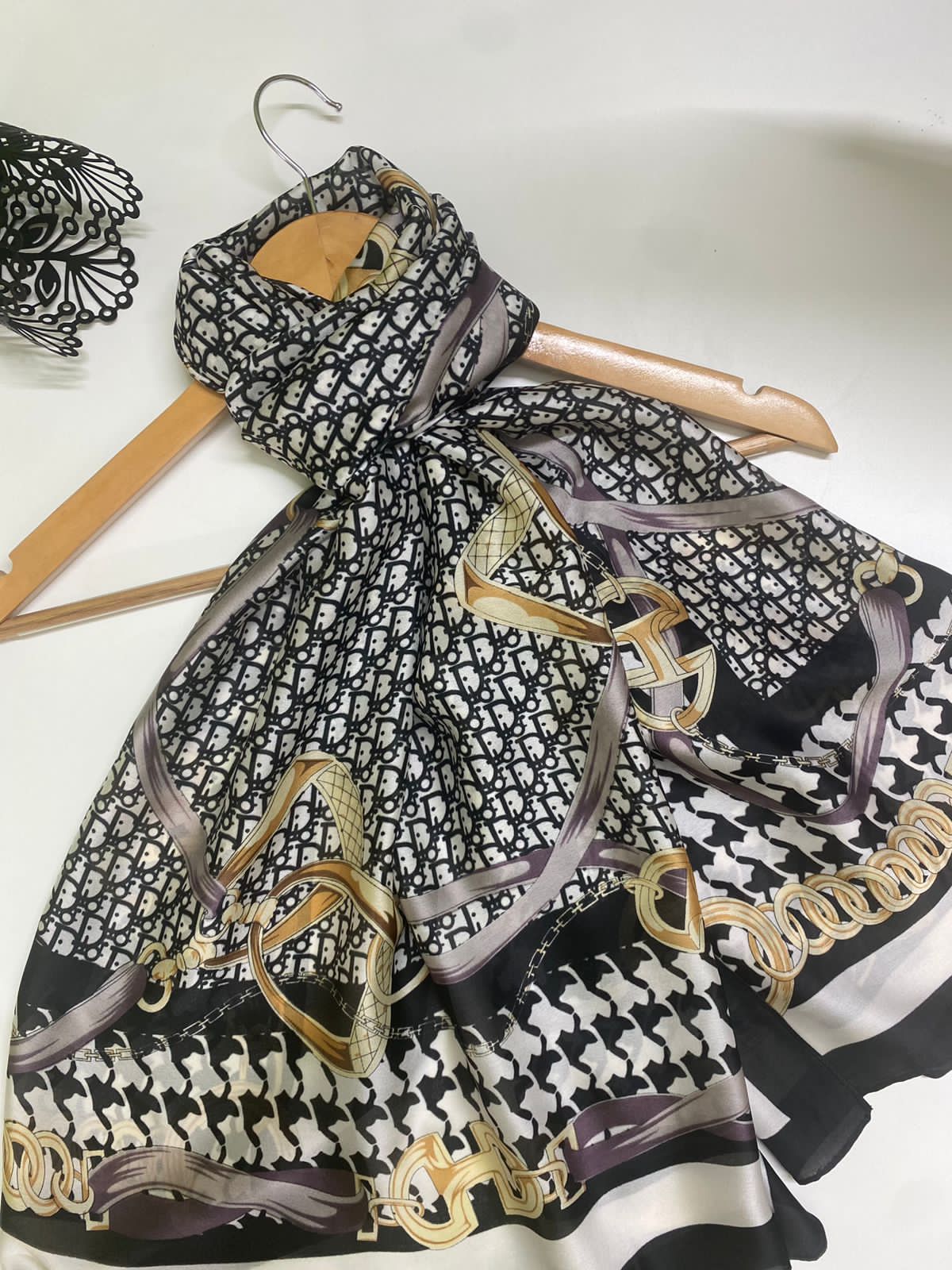 Classic Silk Hijab – Drapes Gracefully for Modest Style