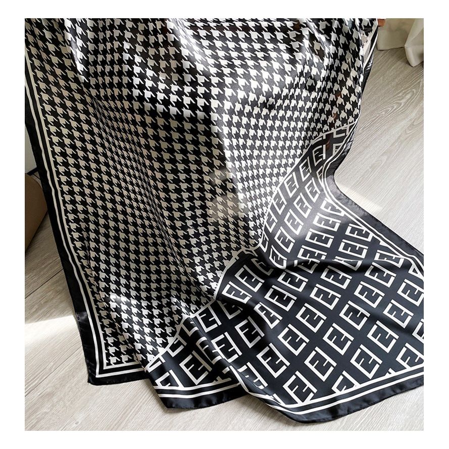 Breathable Silk Scarf – Glossy Finish with Elegant Drape