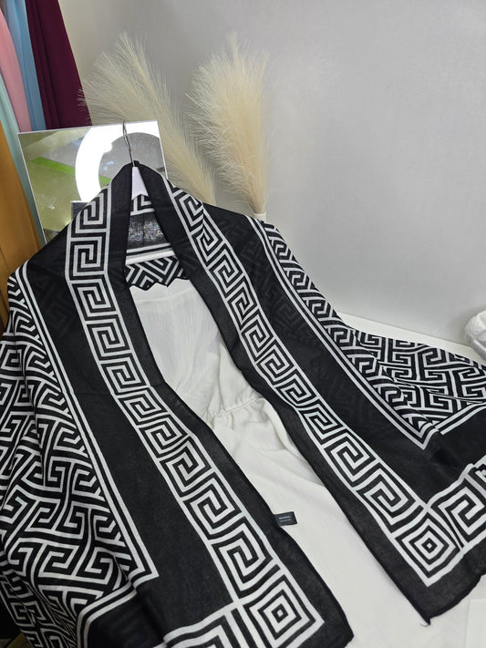 Elegant Viscose Scarf, Lightweight and Breathable