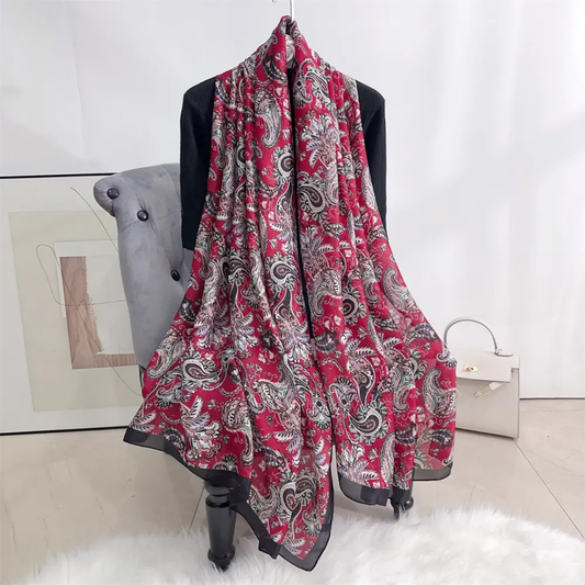 Luxurious Silk Scarf – Elegant and Lightweight Hijab