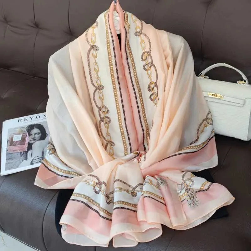 Luxurious Silk Scarf – Elegant and Lightweight Hijab