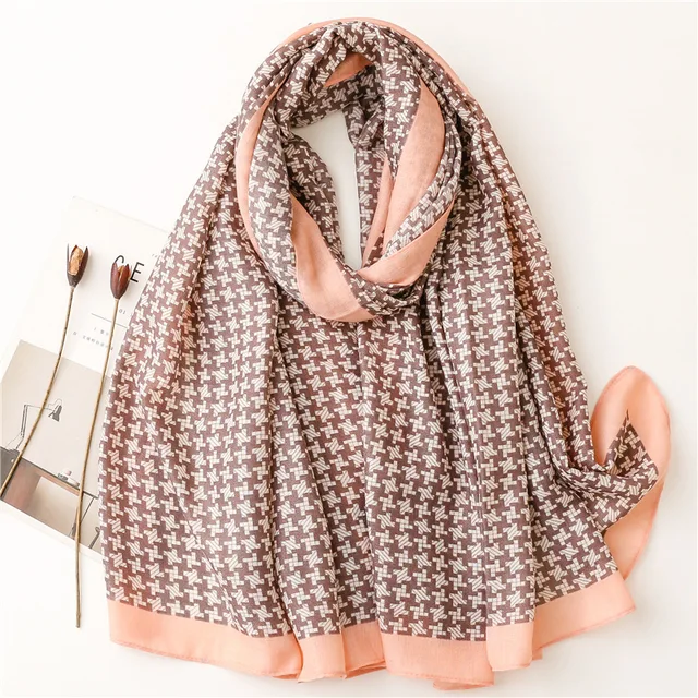 Everyday Viscose Scarf for Modest Fashion – Charcoal Grey Finish