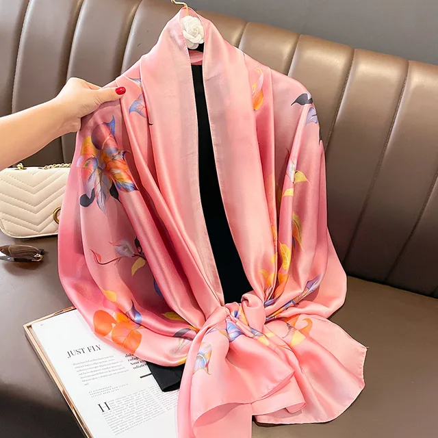 Premium Silk Shawl – Soft Touch and Natural Shine