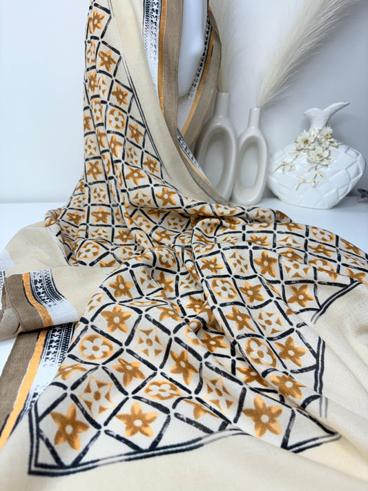 Elegant Viscose Scarf, Lightweight and Breathable
