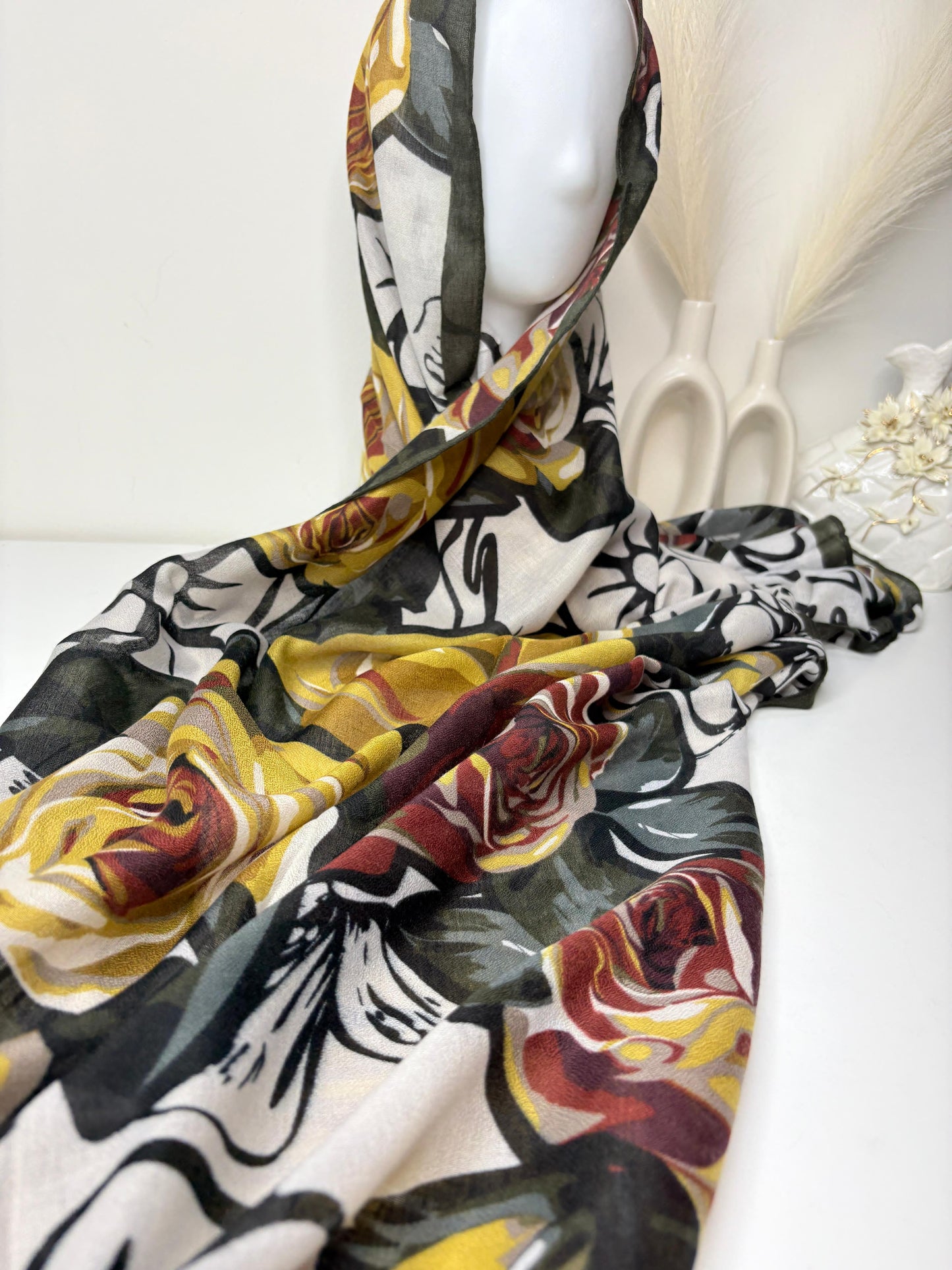 Everyday Viscose Scarf for Modest Fashion – Charcoal Grey Finish